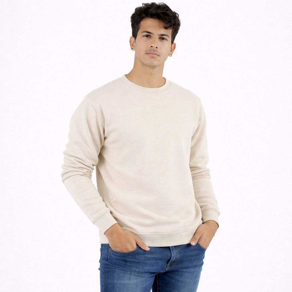 سويتشر سادة باللون الأوف وايت للجنسين 