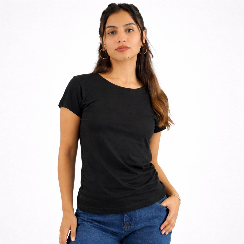 تيشيرت نسائي نص كم لون أسود