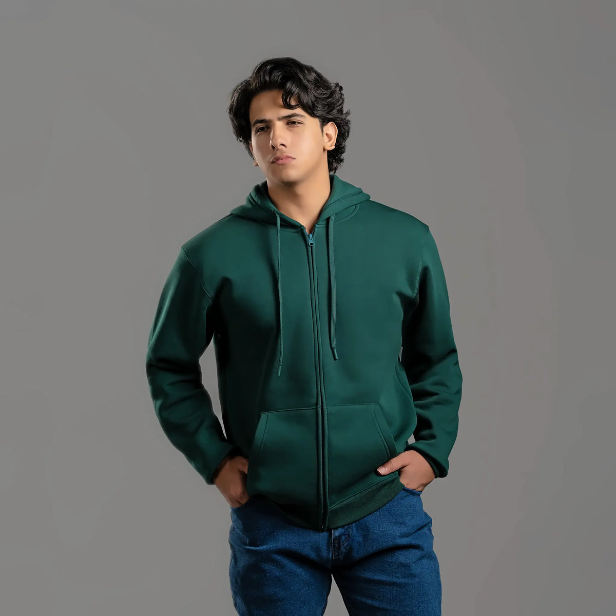 Zip-up hoodie in green – unisex plain zip-up hoodie, suitable for screen printing and DTF – Jordanian Modern Textile